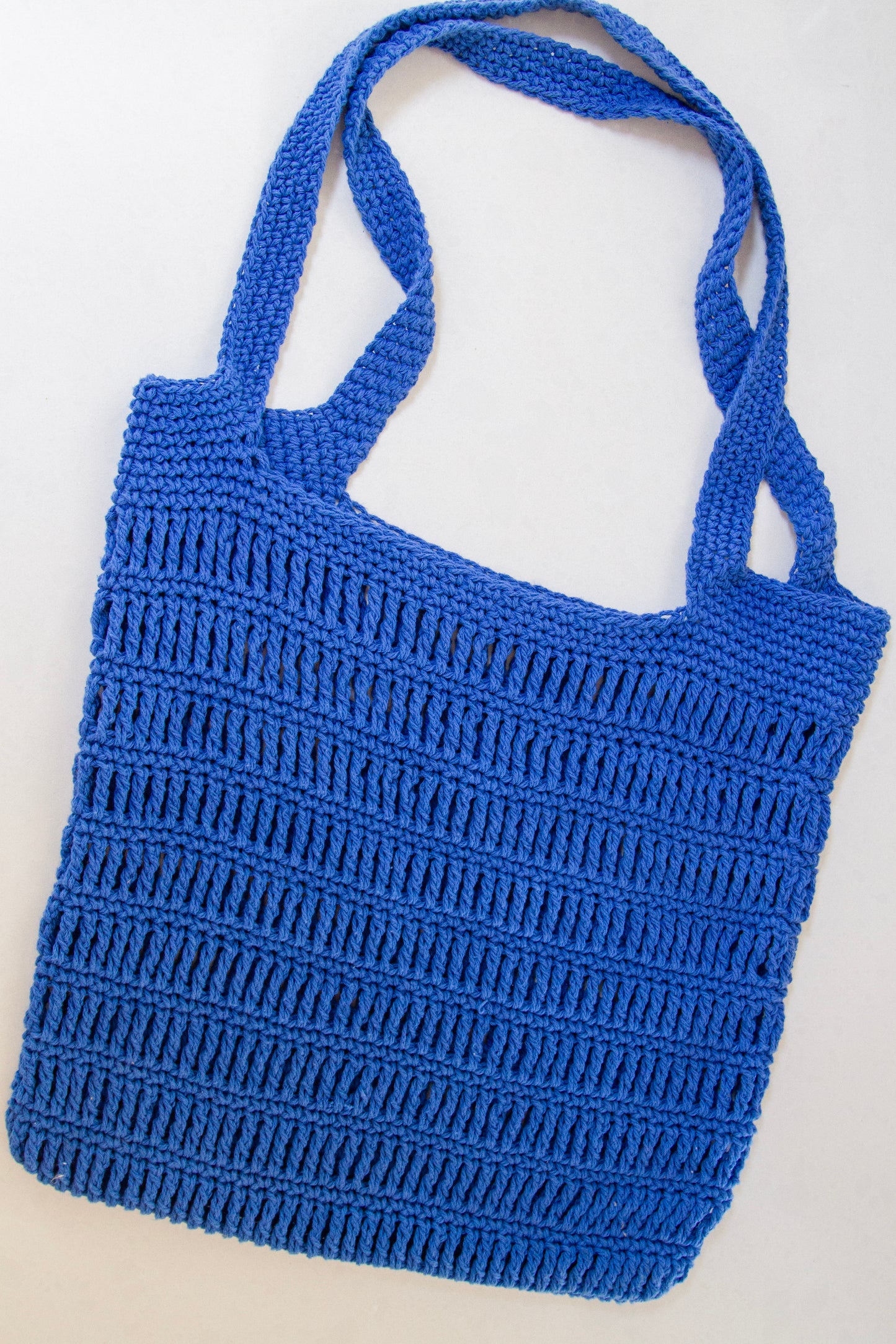 Alison Tote - Oceania